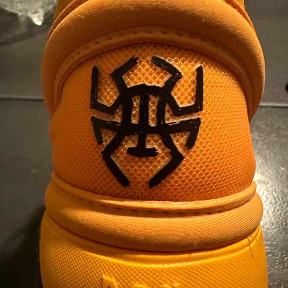 D.O.L issue #2 adidas basketball shoes - Picture 5 of 5